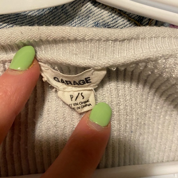 stripped sweater - Picture 2 of 2